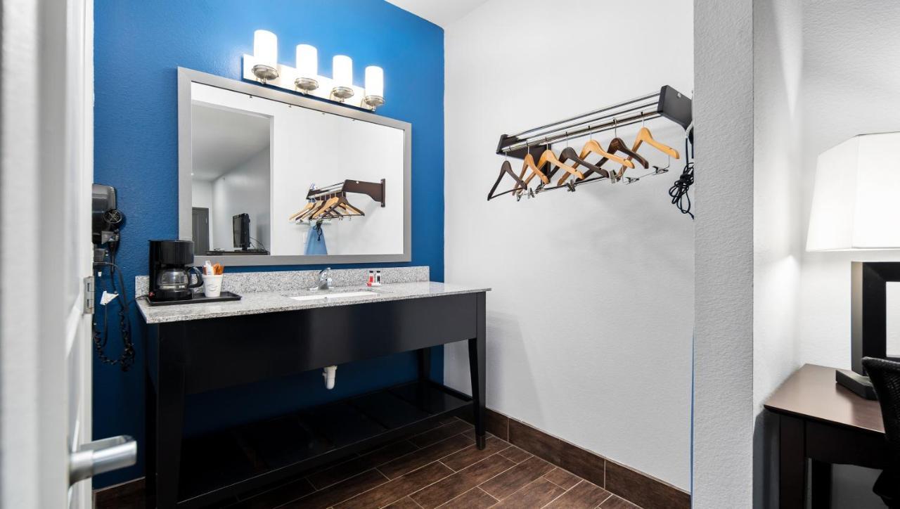 Belmont Inn And Suites Tatum Екстер'єр фото